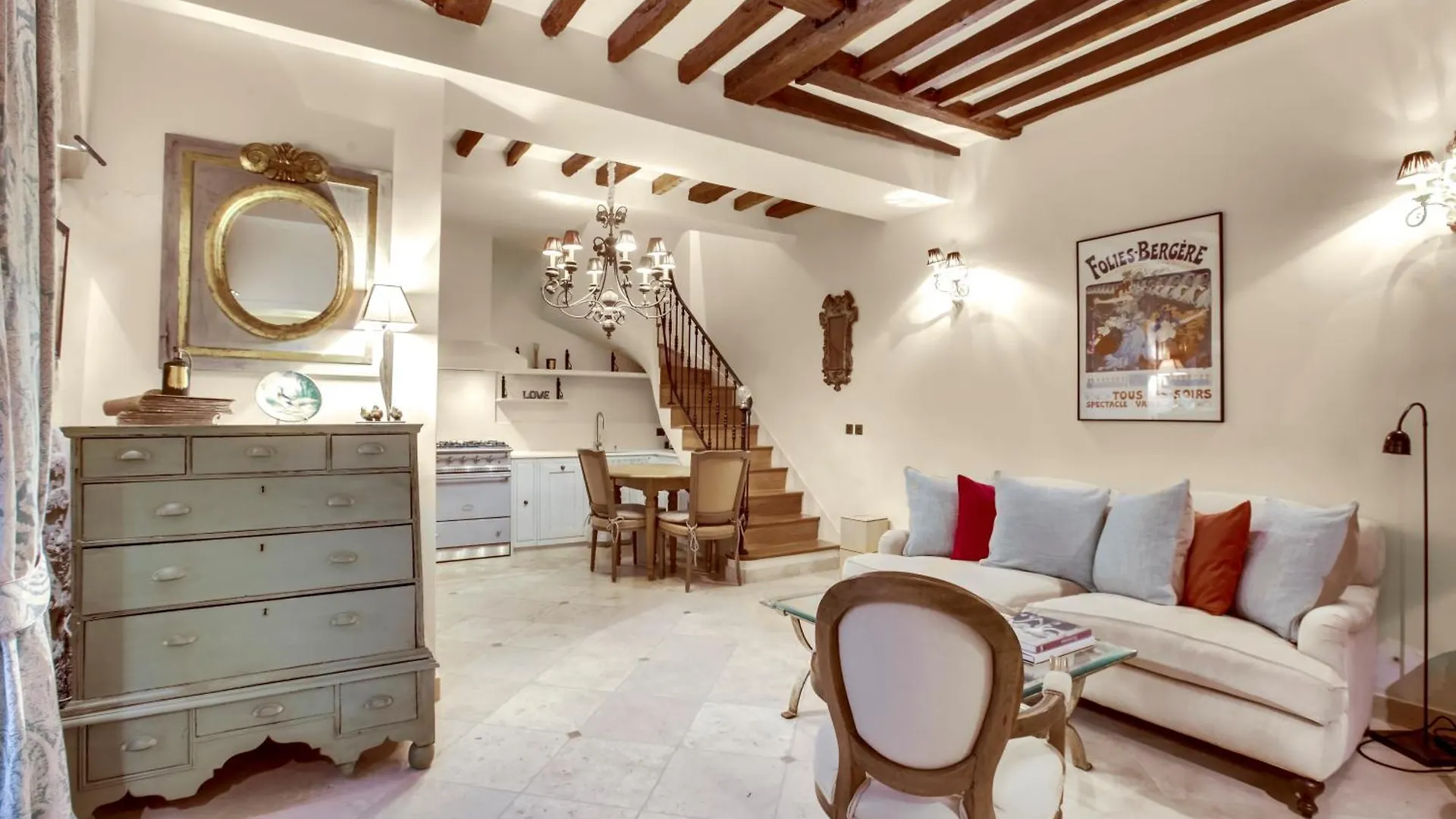 דירות Parisian House  פריז